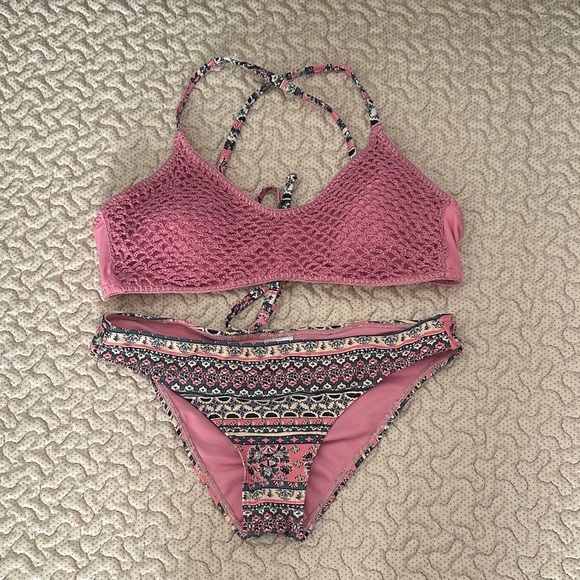 Xhilaration Pink and Black Bikini Set - Picture 1 of 3